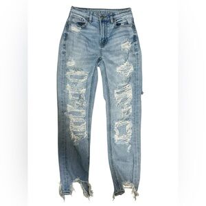 American Eagle distressed mom jeans size 00 short. Stretch.